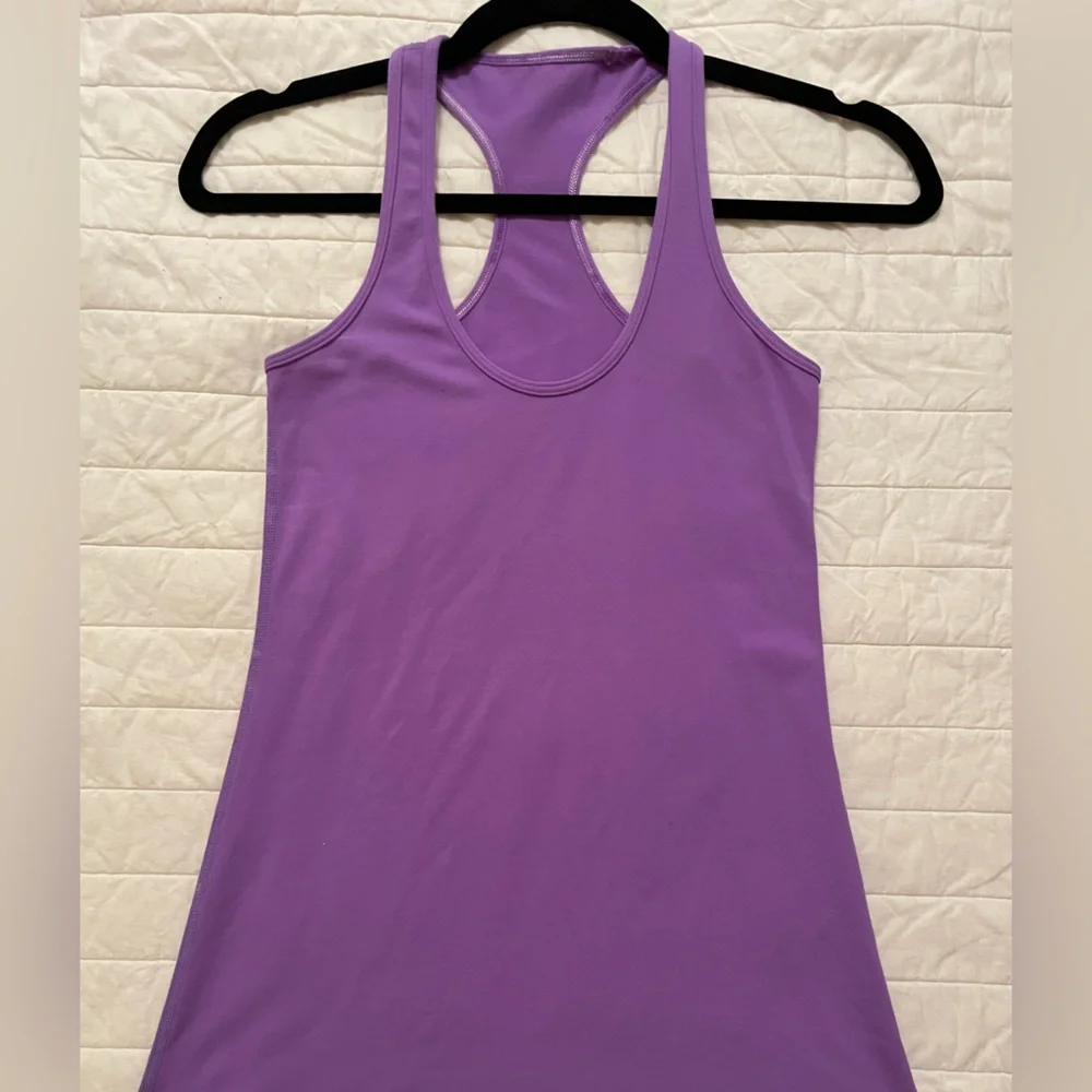 Lululemon lavender cool racer back tank, size 4 - Picture 4 of 4